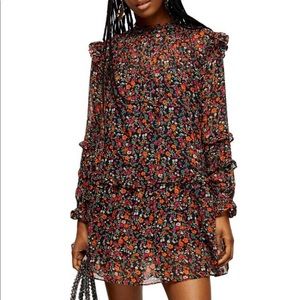 TOPSHOP Long Sleeve Ditsy Floral Dress